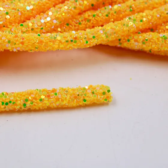 Amarelo