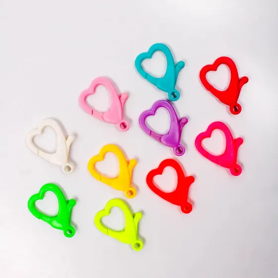 Fecho Coracao 30Mm Em Plastico Com 200 Pecas