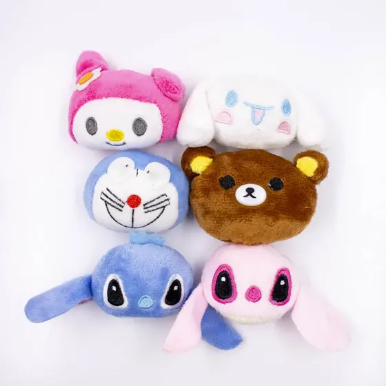 Pingentes De Pelucia Personagens Hello Kitty E Stitch Em Poliester Com 12 Pecas
