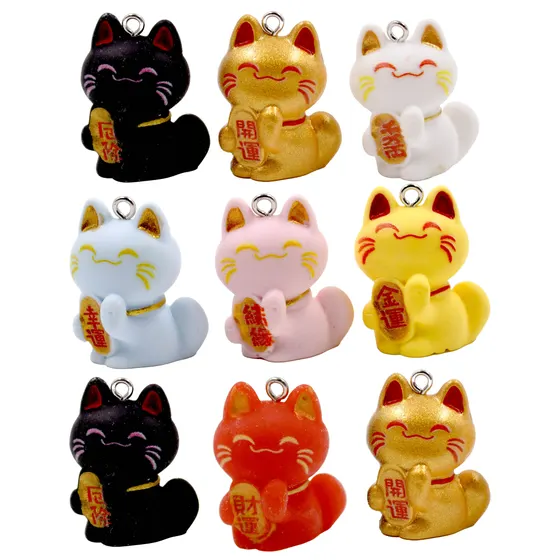 Pingente Gatinho Da Sorte Maneki 26Mm Em Resina Com 40 Pecas