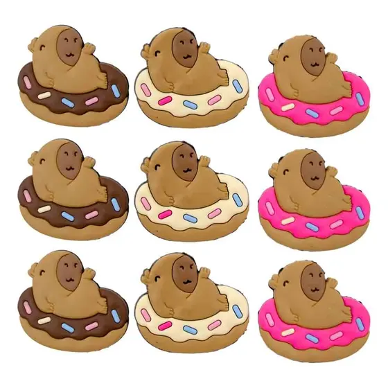 Aplique Capivara Com Donuts Emborrachado Com 50 Pecas