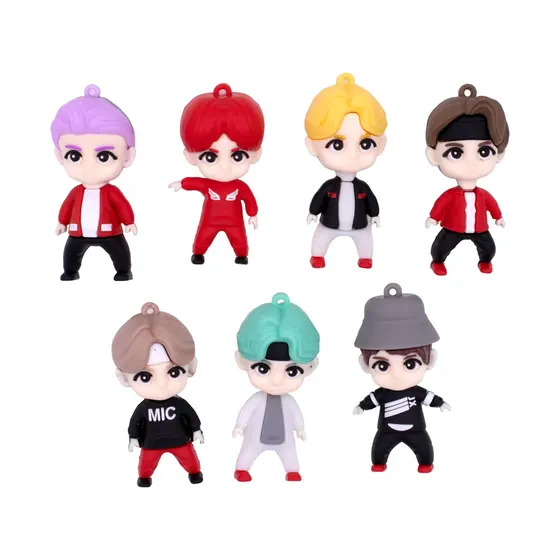 Pingente Cantores Bts 50Mm Emborrachado Com 14 Pecas