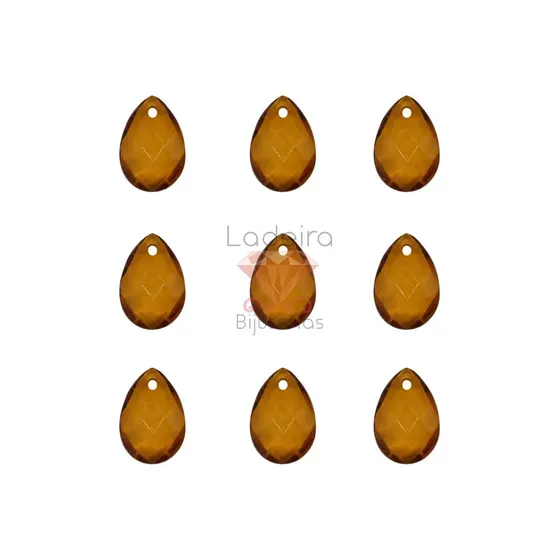 Marrom