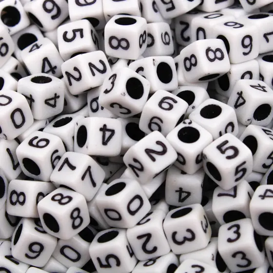 Entremeio Quadrado Com Numero E Hashtag 6X6Mm Em Plastico