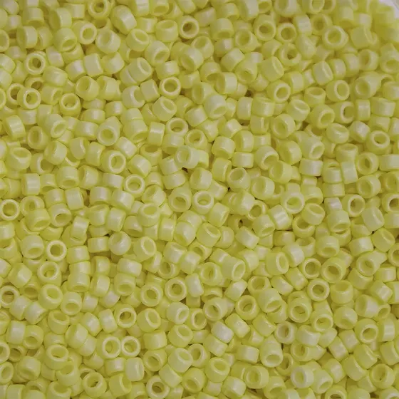 Amarelo Bebe
