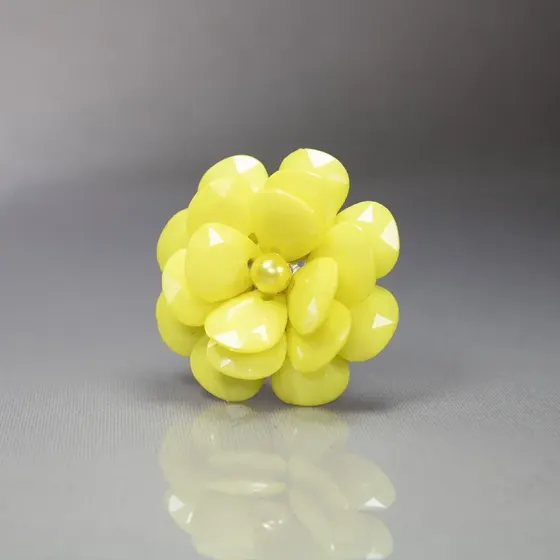 Amarelo