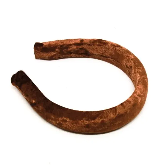 Marrom