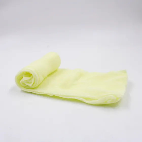 Amarelo Bebe
