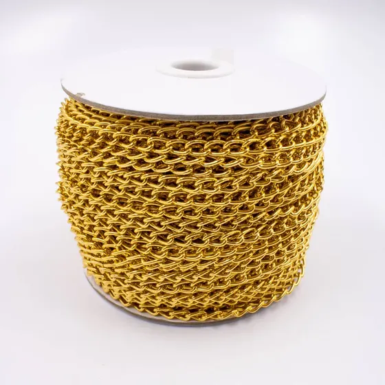 Corrente Cartier 05X8.5Mm Em Aluminio Com 50 Metros - Dourado