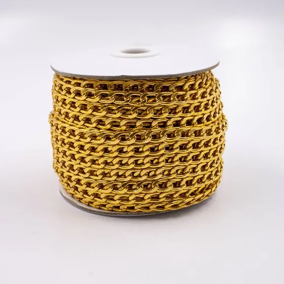Corrente Groumet Lixada 7.5X12Mm Em Aluminio Com 30 Metros - Dourado
