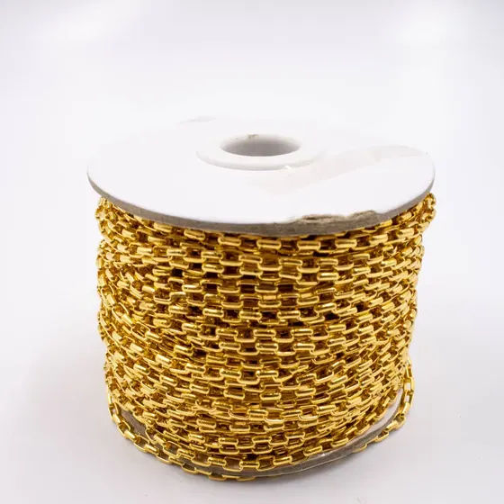 Corrente Elo Quadrado 3.3X5.2Mm Em Ferro Com 30 Metros - Dourado