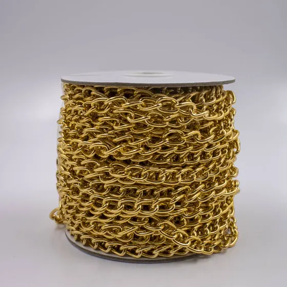 Corrente Groumet 12.5X8.3Mm Em Aluminio Com 25 Metros - Dourado