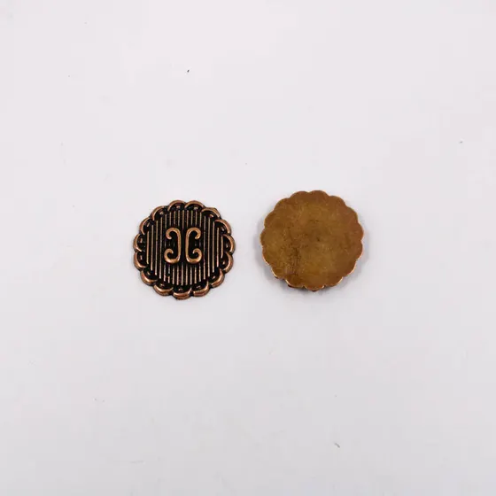 Aplique Botao Trabalhado 21Mm Em Zamac Com 30 Pecas - Ouro Velho