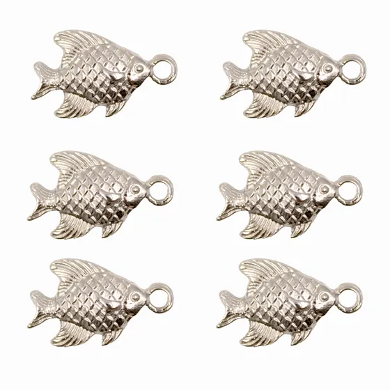 Pingente Peixe Trabalhado 14Mm Em Zamac Com 12 Pecas - Niquel