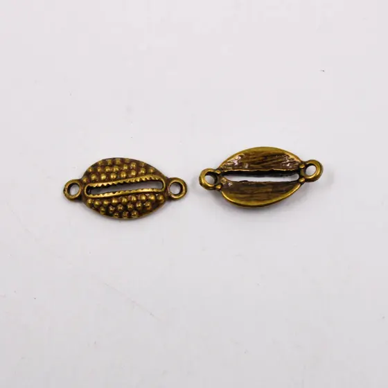 Pingente Buzios Pontilhado 20Mm Em Zamac Com 12 Pecas - Ouro Velho
