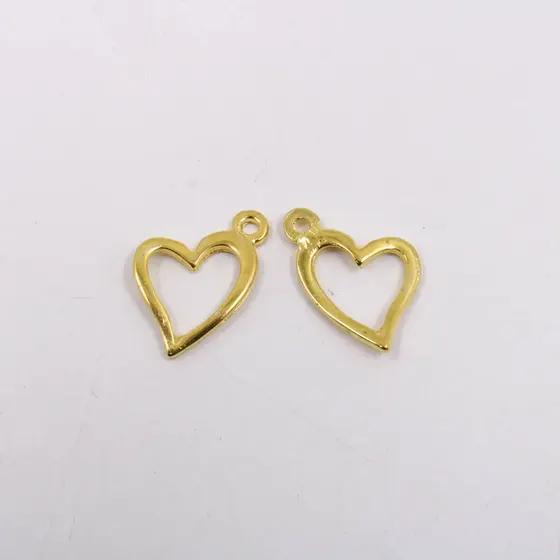 Pingente Coracao Vazado 26Mm Em Zamac Com 12 Pecas - Dourado