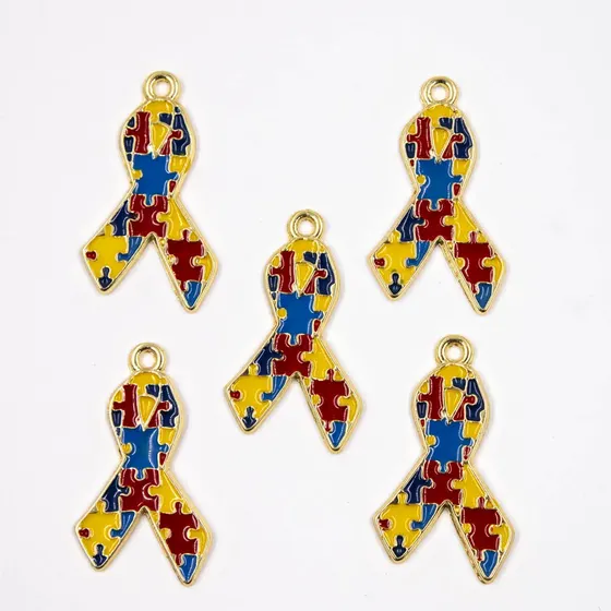 Pingente Cataforetico Resinado Laco Autismo 35X20Mm Em Zamac Com 06 Pecas