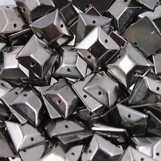 Chaton Para Costura Quadrado 12X12Mm Em Abs Com 500Gr