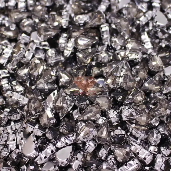 Strass Gota De Caixinha 6X10Mm Metal E Acrilico Com 2.000 Pecas