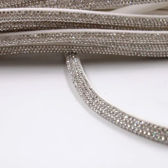Tubo De Strass Meia Cana 06Mm Com 10 Metros