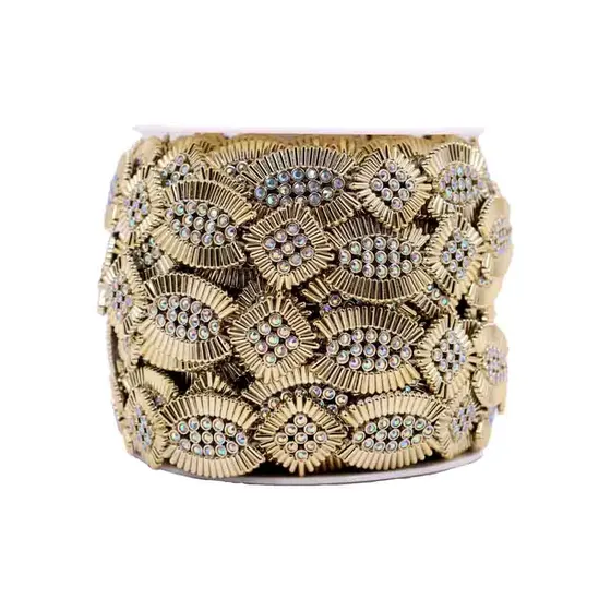 Aljofre Geometrico Trabalhado Com Strass Em Abs Com 9,14 Metros