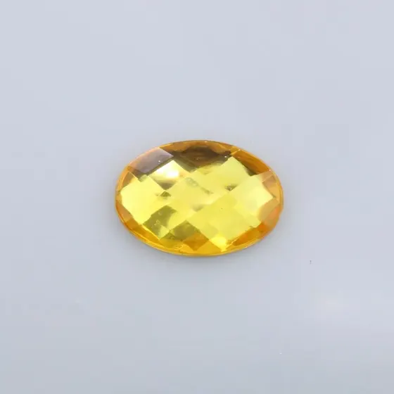 Amarelo