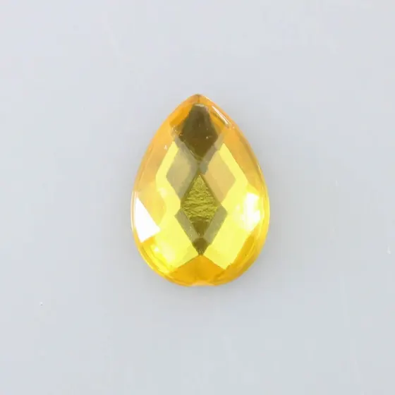 Amarelo