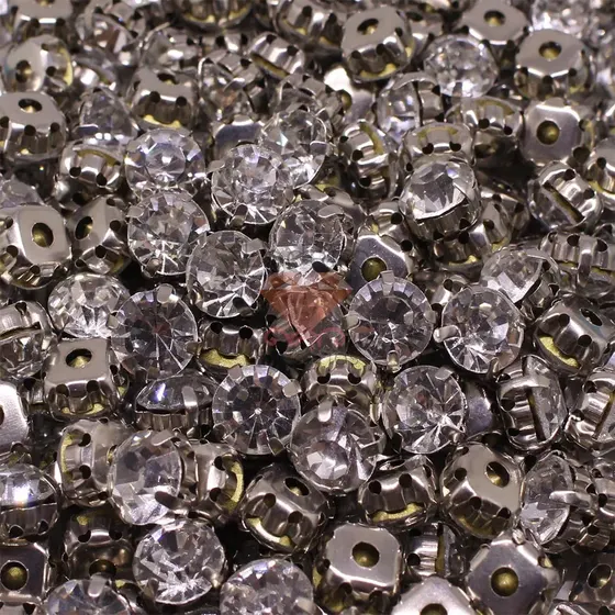 Strass De Costura C/Caixinha 4 Garras Ss40 Em Latao Com 288 Pecas
