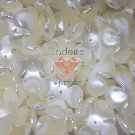 Entremeio Flor Tulipa De Perola 41Mm Em Abs Com 250Gr