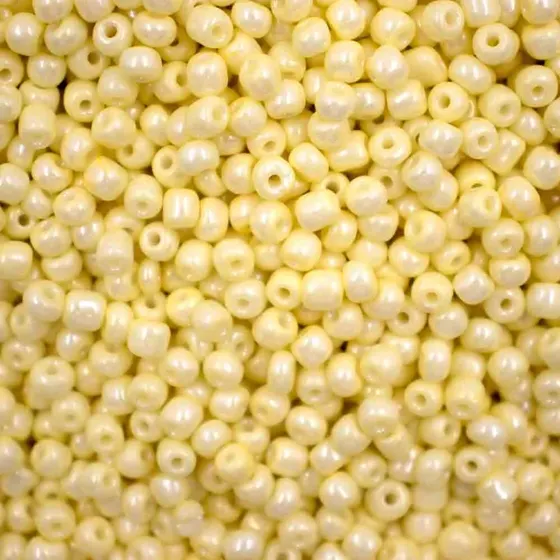 Amarelo Bebe